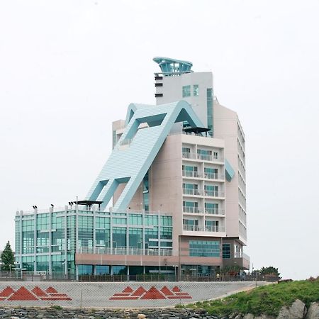 Mohang Haenaru Family Hotel プアン エクステリア 写真