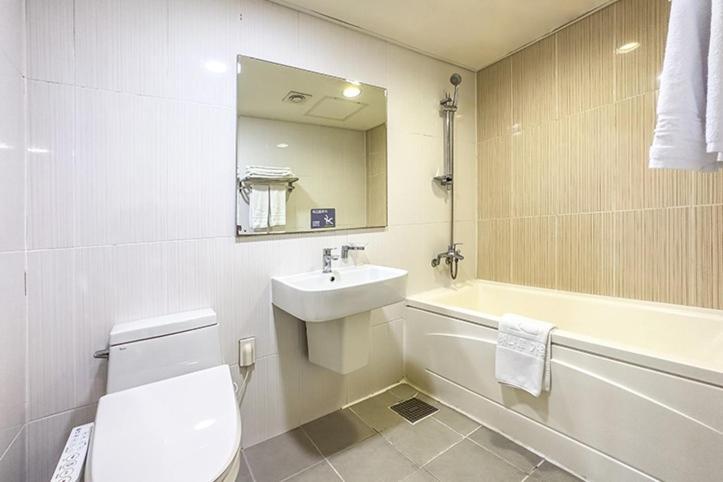 Mohang Haenaru Family Hotel プアン 部屋 写真