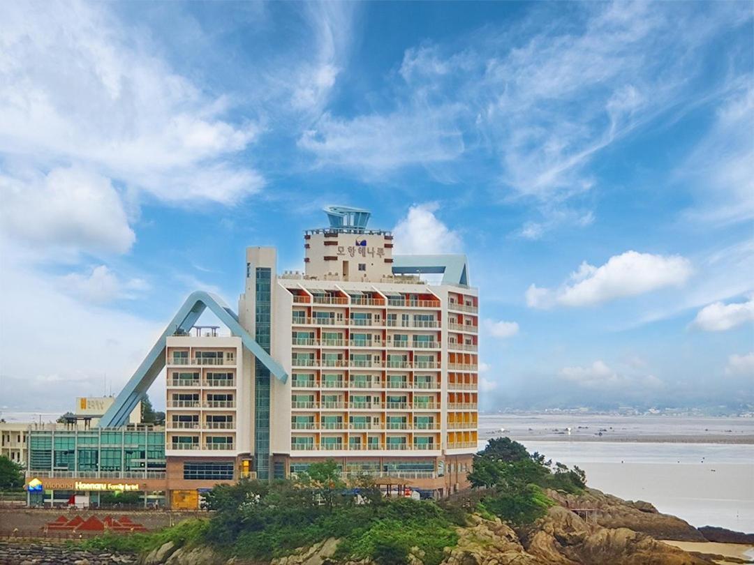Mohang Haenaru Family Hotel プアン エクステリア 写真