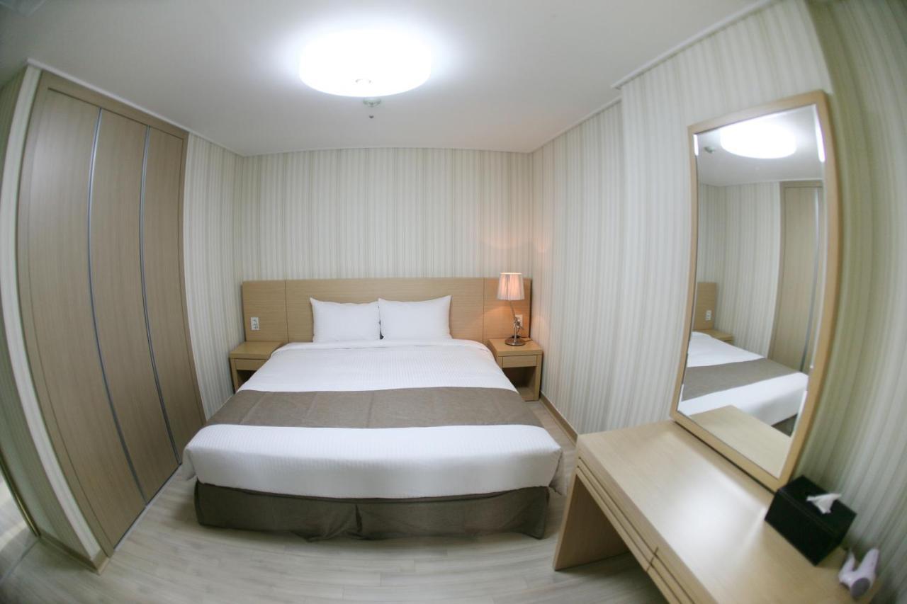 Mohang Haenaru Family Hotel プアン エクステリア 写真